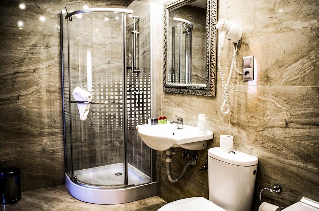 Hotel Groman Sekocin Chambre photo