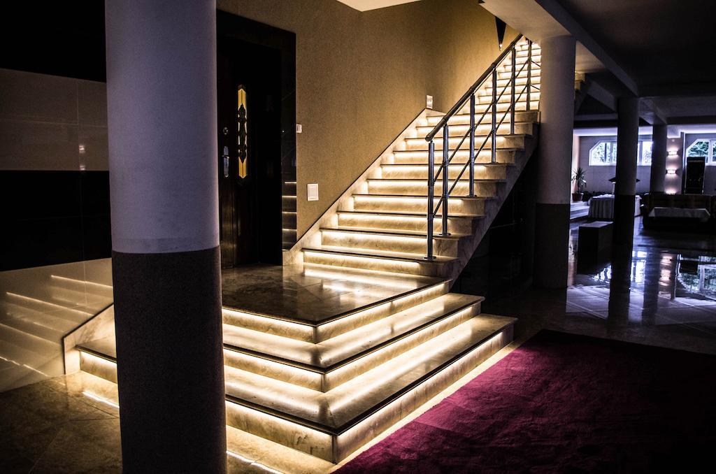 Hotel Groman Sekocin Extérieur photo