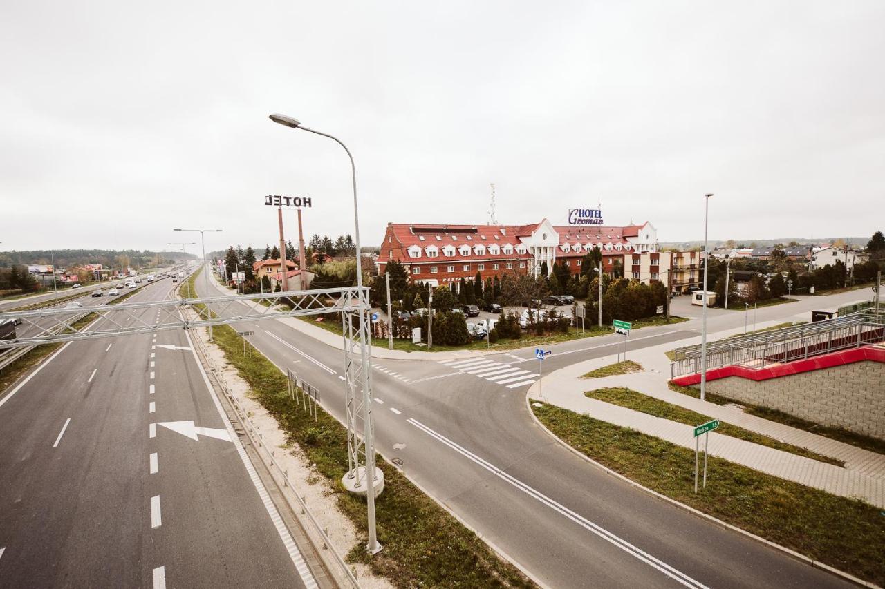Hotel Groman Sekocin Extérieur photo